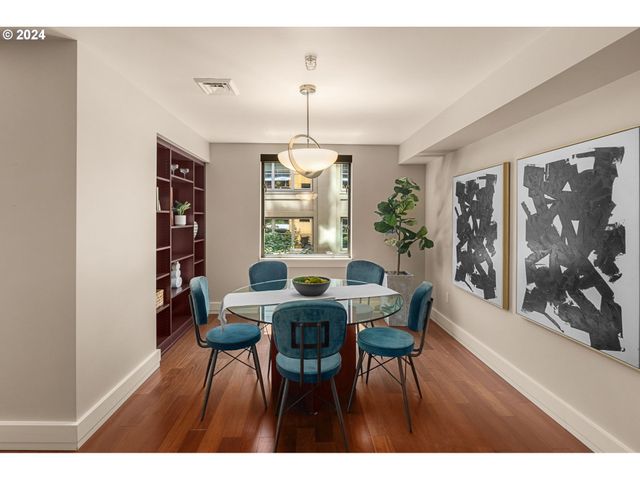 311 Nw 12TH Ave 402, Portland, OR 97209