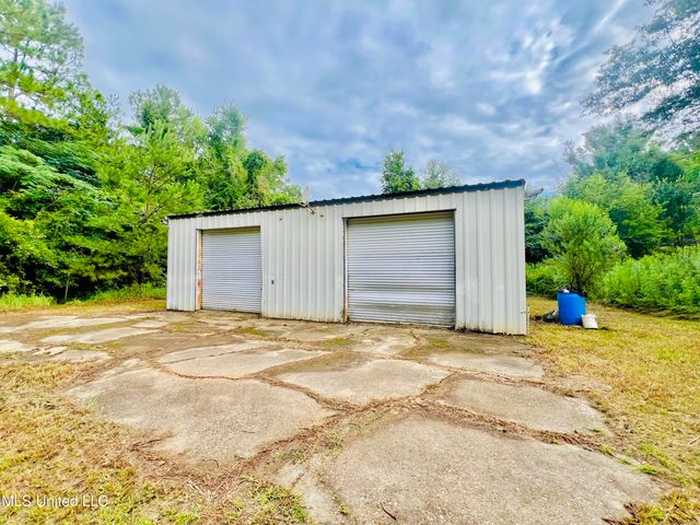 145 Quail Run Road, Lucedale, MS 39452
