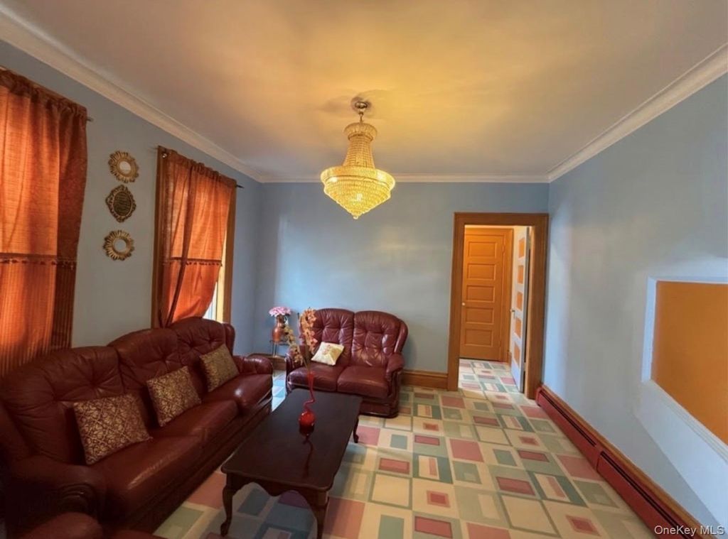 33 Sunnyside Court, Brooklyn, NY 11207 — photo 3