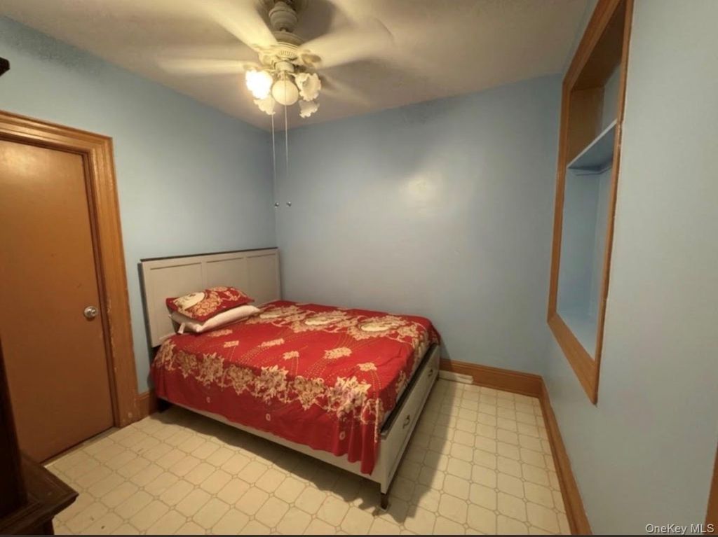 33 Sunnyside Court, Brooklyn, NY 11207 — photo 4