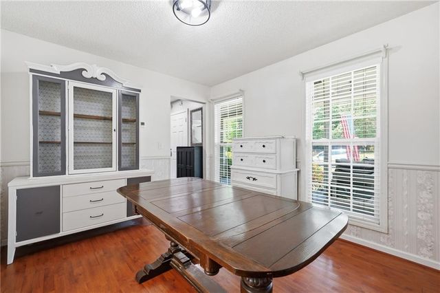1927 Diamond Place NW, Acworth, GA 30102