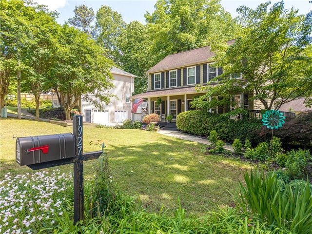 1927 Diamond Place NW, Acworth, GA 30102