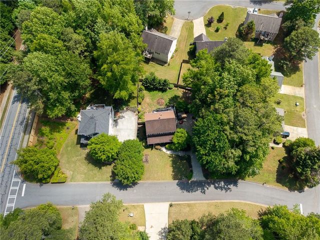 1927 Diamond Place NW, Acworth, GA 30102