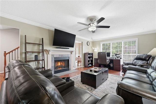 1927 Diamond Place NW, Acworth, GA 30102