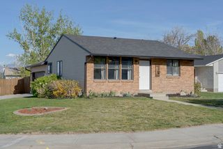 6739 S BLUE FLOWER CT, West Jordan, UT 84081