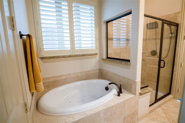 5117 Wakefield Drive, Irving, TX 75038