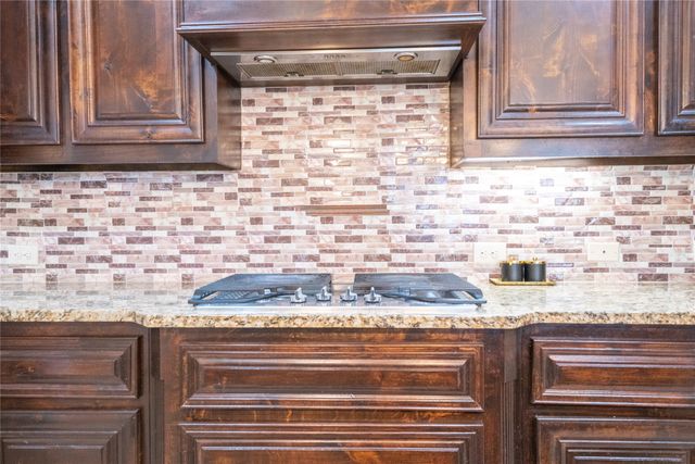 5117 Wakefield Drive, Irving, TX 75038