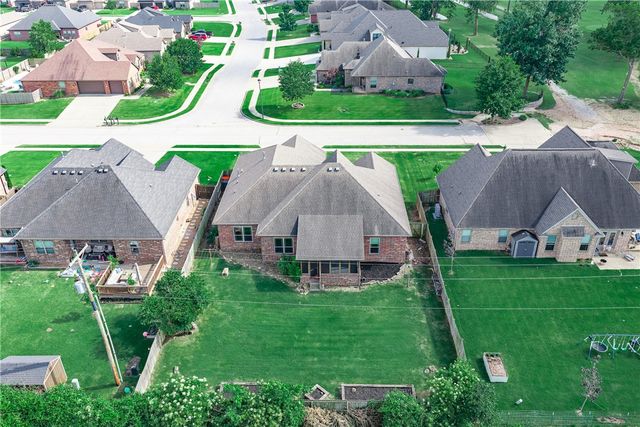 401 Pebble Beach Drive, Cave Springs, AR 72718