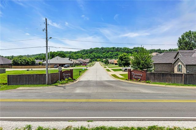 401 Pebble Beach Drive, Cave Springs, AR 72718
