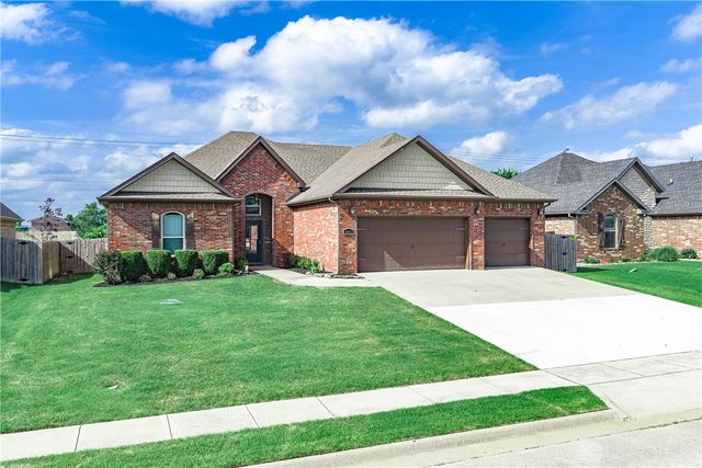 401 Pebble Beach Drive, Cave Springs, AR 72718