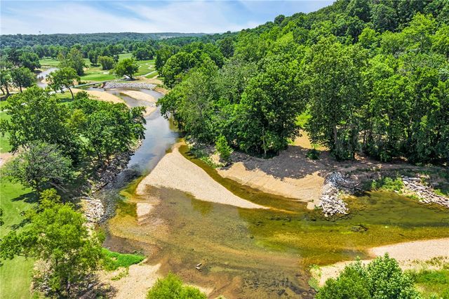 401 Pebble Beach Drive, Cave Springs, AR 72718