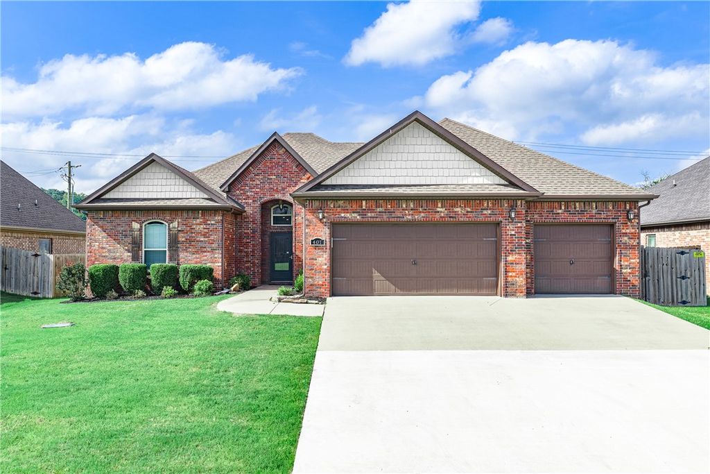 401 Pebble Beach Drive, Cave Springs, AR 72718
