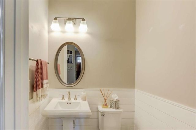 1450 Edgebrook Court, Atlanta, GA 30329