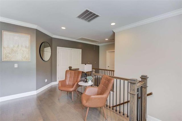 1450 Edgebrook Court, Atlanta, GA 30329