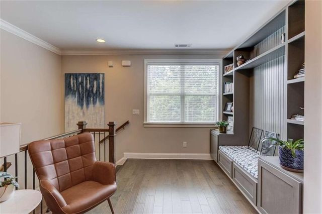 1450 Edgebrook Court, Atlanta, GA 30329