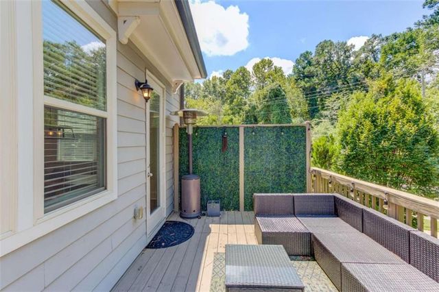 1450 Edgebrook Court, Atlanta, GA 30329