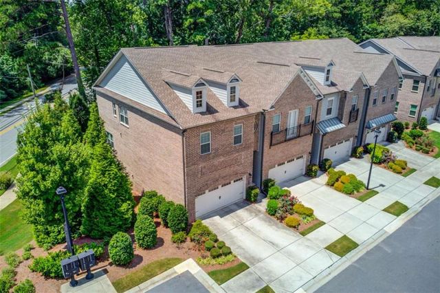 1450 Edgebrook Court, Atlanta, GA 30329