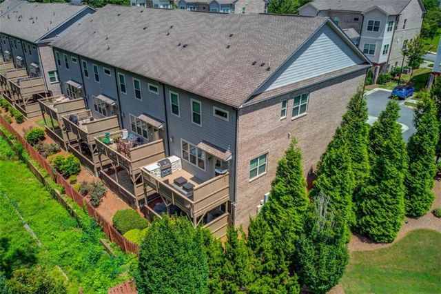 1450 Edgebrook Court, Atlanta, GA 30329