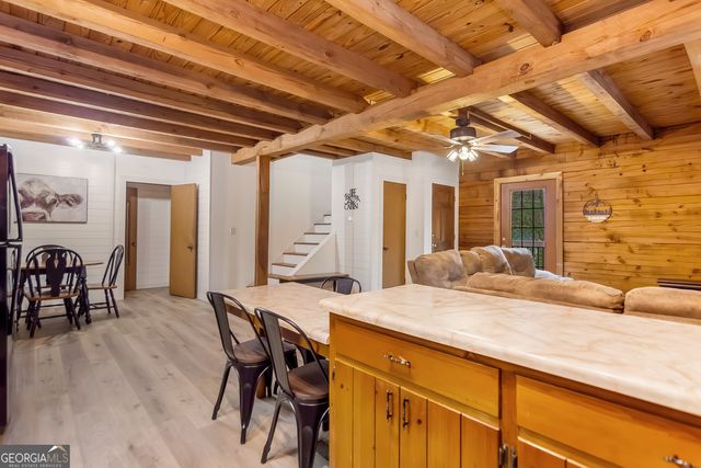 89 Tara Lane, Ellijay, GA 30540