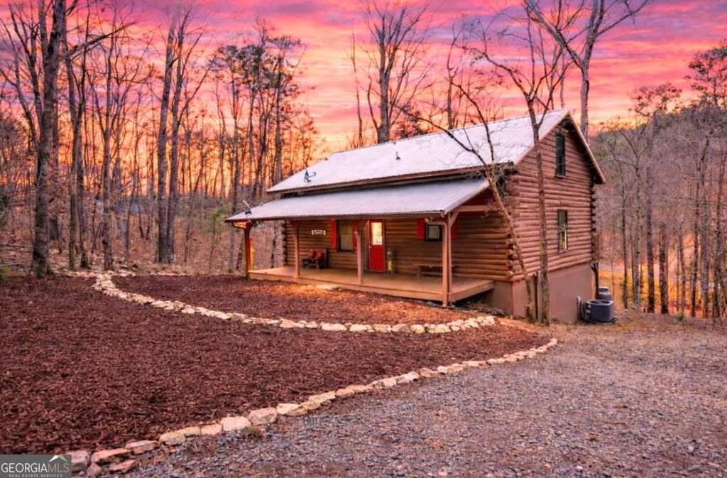 89 Tara Lane, Ellijay, GA 30540
