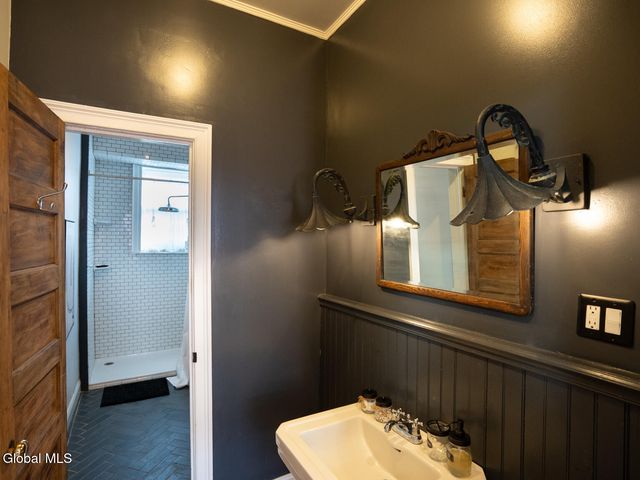 12 State Street, Troy, NY 12180