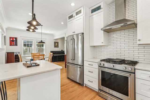 4917 Highland Avenue, Downers Grove, IL 60515