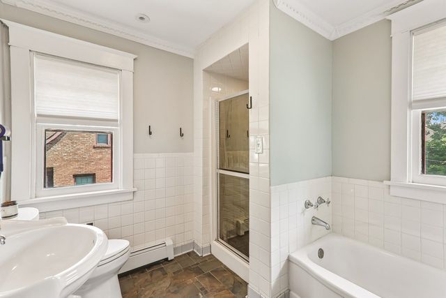 4917 Highland Avenue, Downers Grove, IL 60515