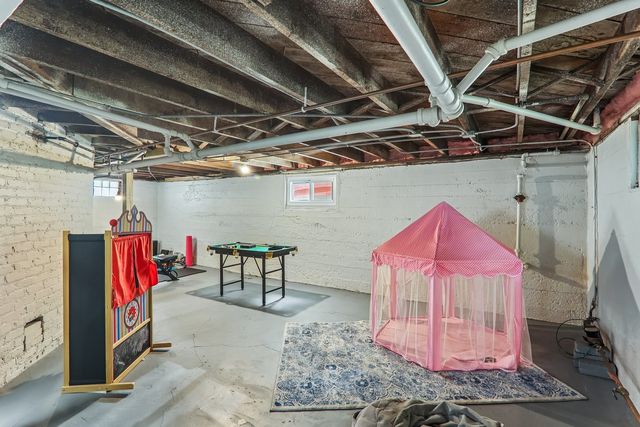 4917 Highland Avenue, Downers Grove, IL 60515