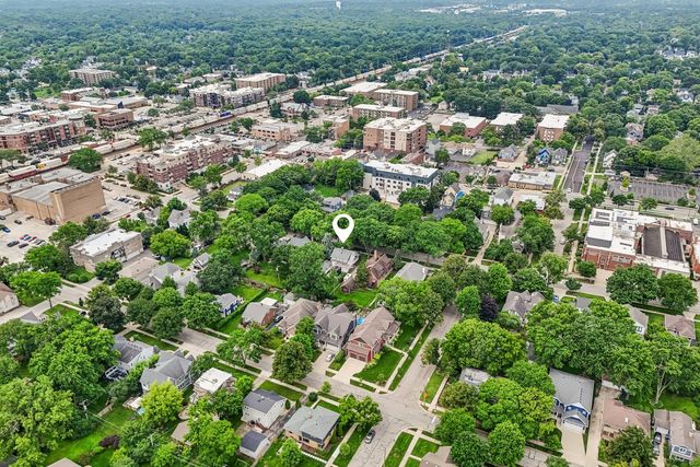 4917 Highland Avenue, Downers Grove, IL 60515