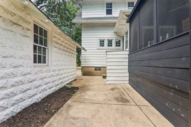 4917 Highland Avenue, Downers Grove, IL 60515