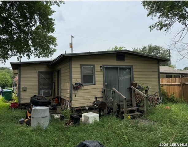 325 MCNARNEY ST, San Antonio, TX 78211