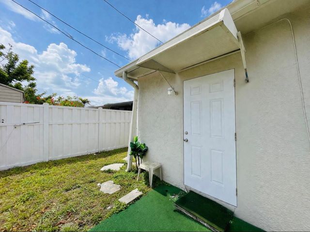 11361 NW 32nd Place, Sunrise, FL 33323