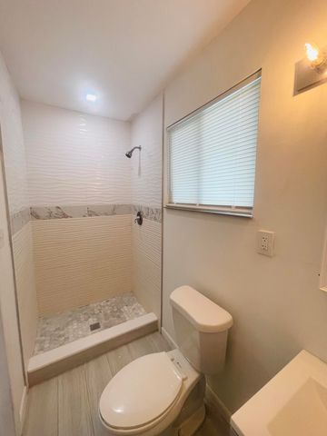 11361 NW 32nd Place, Sunrise, FL 33323