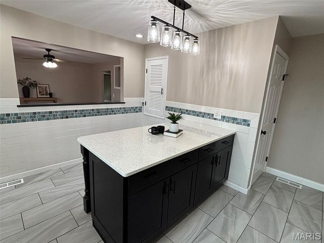 3835 Greengrass Drive, Florissant, MO 63033