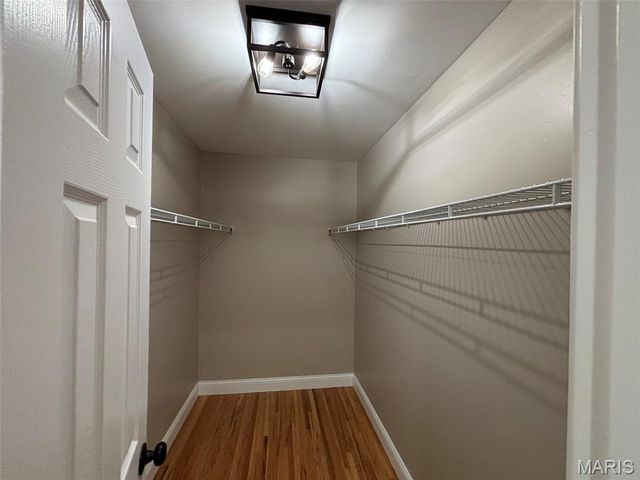 3835 Greengrass Drive, Florissant, MO 63033