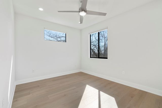 1405 Perez ST 1, Austin, TX 78721