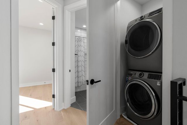 1405 Perez ST 1, Austin, TX 78721