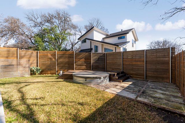 1405 Perez ST 1, Austin, TX 78721