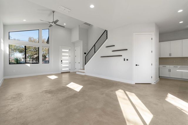 1405 Perez ST 1, Austin, TX 78721