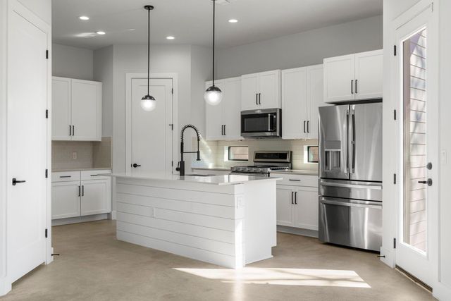 1405 Perez ST 1, Austin, TX 78721