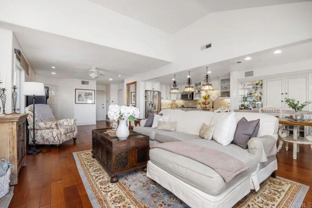 7139 Linden, Carlsbad, CA 92011