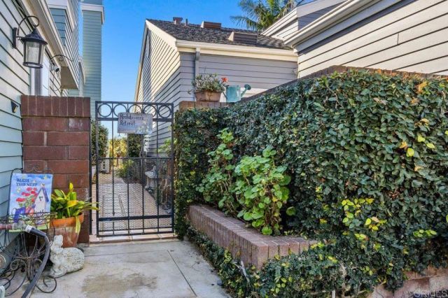 7139 Linden, Carlsbad, CA 92011