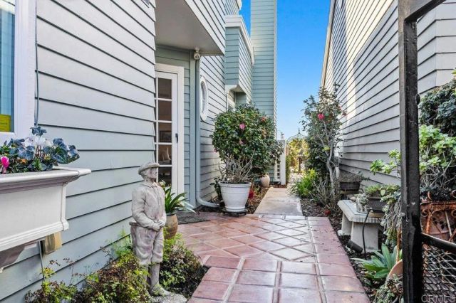 7139 Linden, Carlsbad, CA 92011