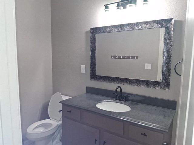 1112 S 13th Street, Tecumseh, OK 74873