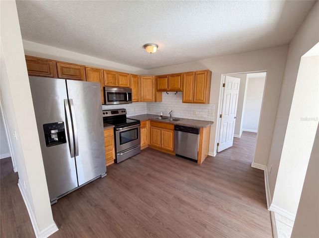1604 PARK AVENUE, Melbourne, FL 32901