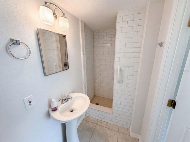 1604 PARK AVENUE, Melbourne, FL 32901