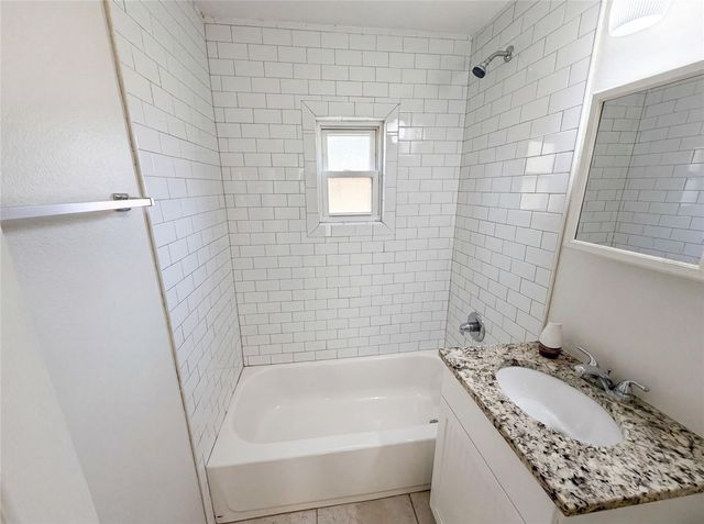1604 PARK AVENUE, Melbourne, FL 32901