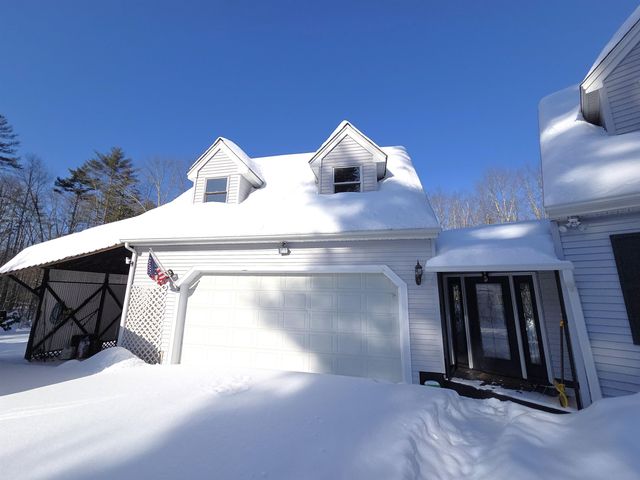 9 Norton Woods Drive, Newmarket, NH 03857