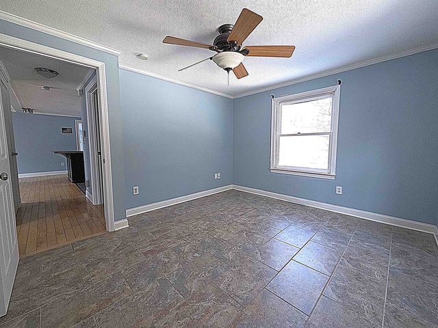 9 Norton Woods Drive, Newmarket, NH 03857