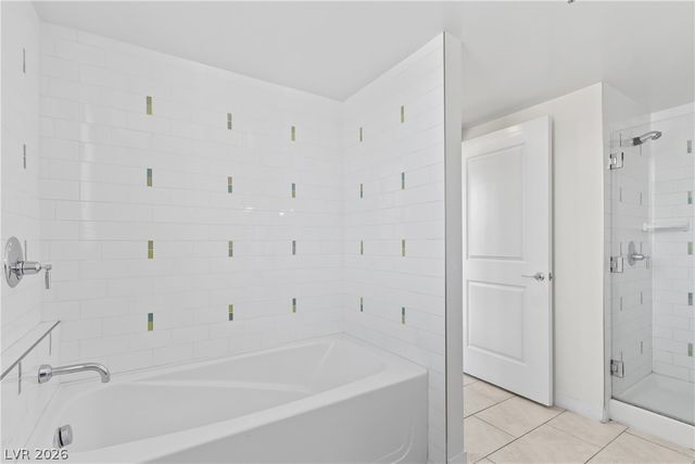 29 MONTELAGO Boulevard 421, Henderson, NV 89011